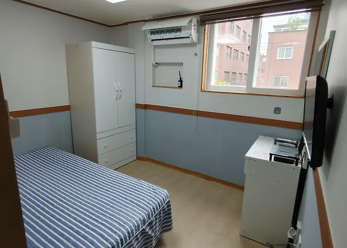 Sweet House Seoul, Line 2 & 5 - Direct To Hongdae Gangnam Herberg
