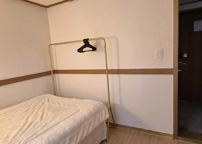 Sweet House Seoul, Line 2 & 5 - Direct To Hongdae Gangnam Herberg Seoel