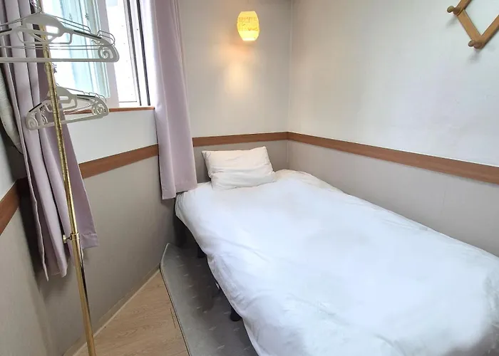 Sweet House Seoul, Line 2 & 5 - Direct To Hongdae Gangnam Herberg *